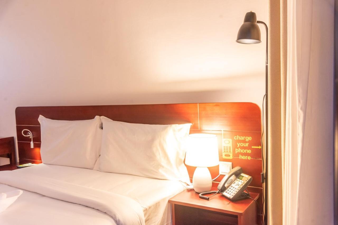 Pauraque Soho Hotel Dar es Salaam Eksteriør billede